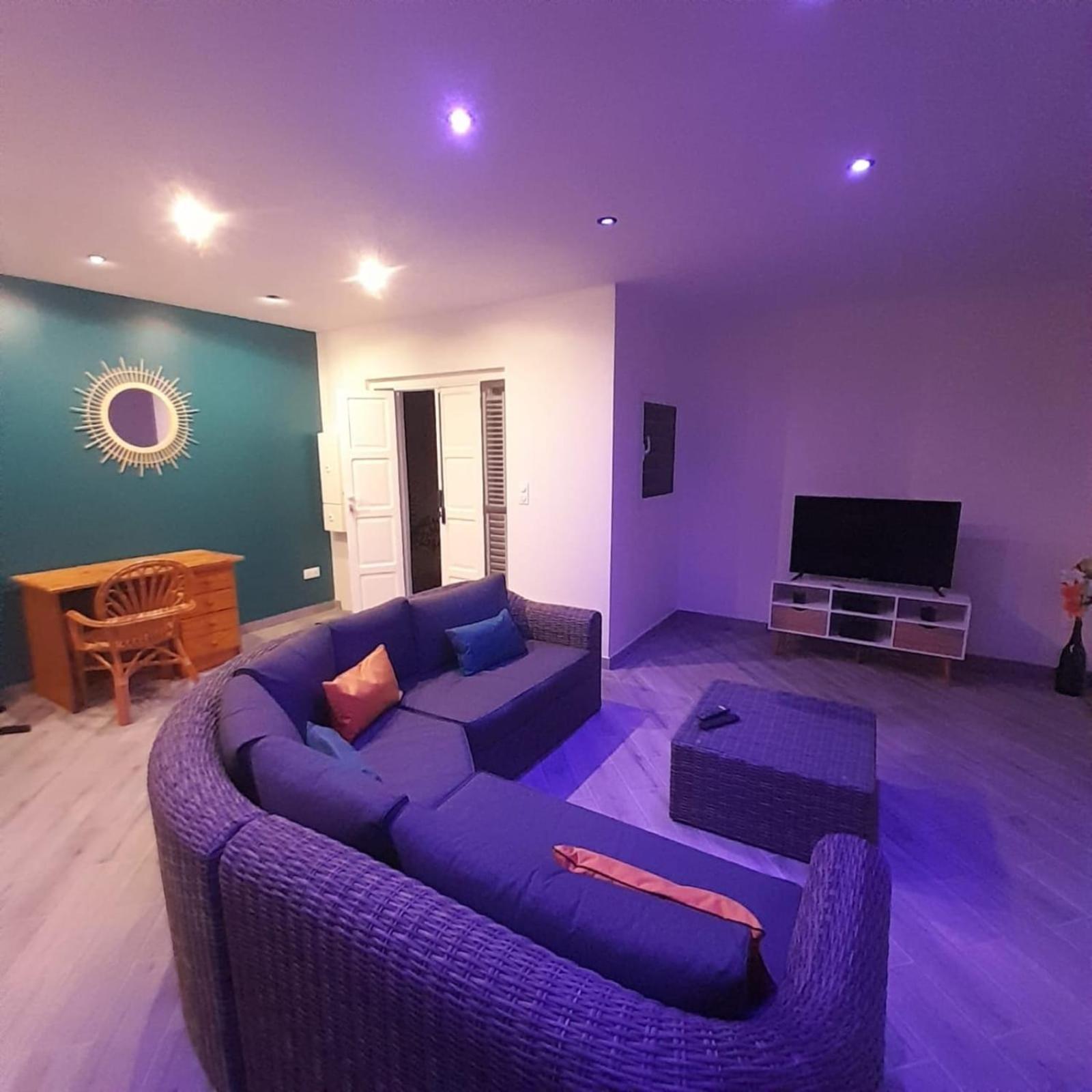 972M Beautiful Air-Conditioned Villa With Garden Le Carbet Exterior foto